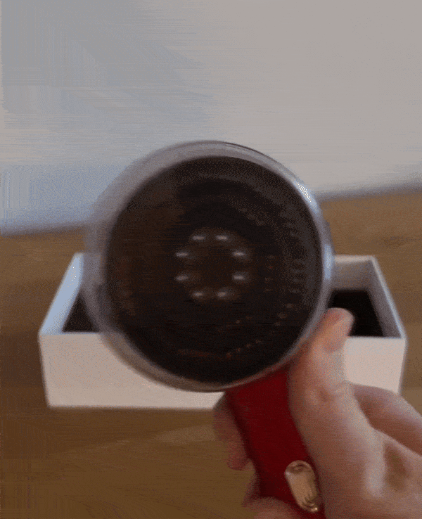 Lampa și Boxă Bluetooth